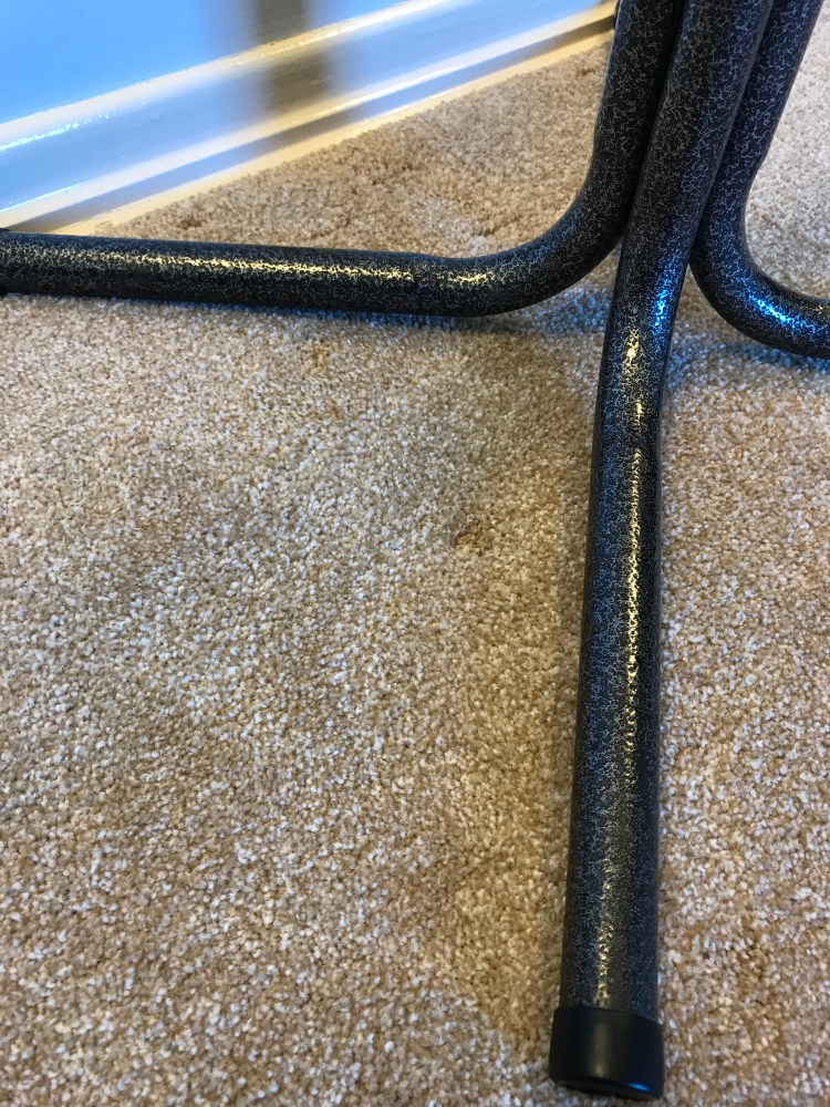 silver-vein-very-good-sample-photo-left-side-legs