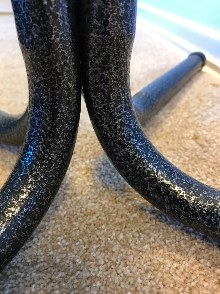 silver-vein-excellent-sample-photo-right-side-base